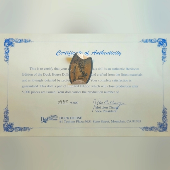 Vtg Duck House Heirloom Victorian Tassel Doll Umbrella Feather Hat COA Geraldine - Picture 16 of 16